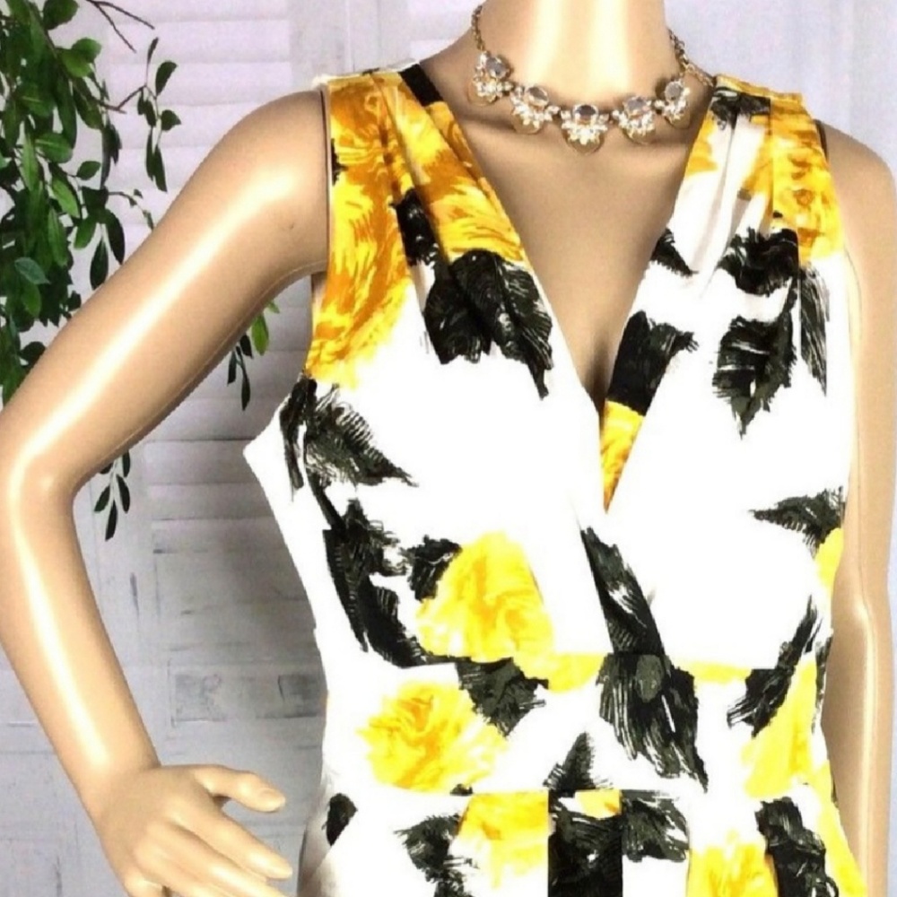 Corey P. Big Flower Yellow Pockets Tea Dress